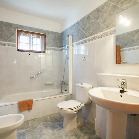 Ona Brisas מלון דירות